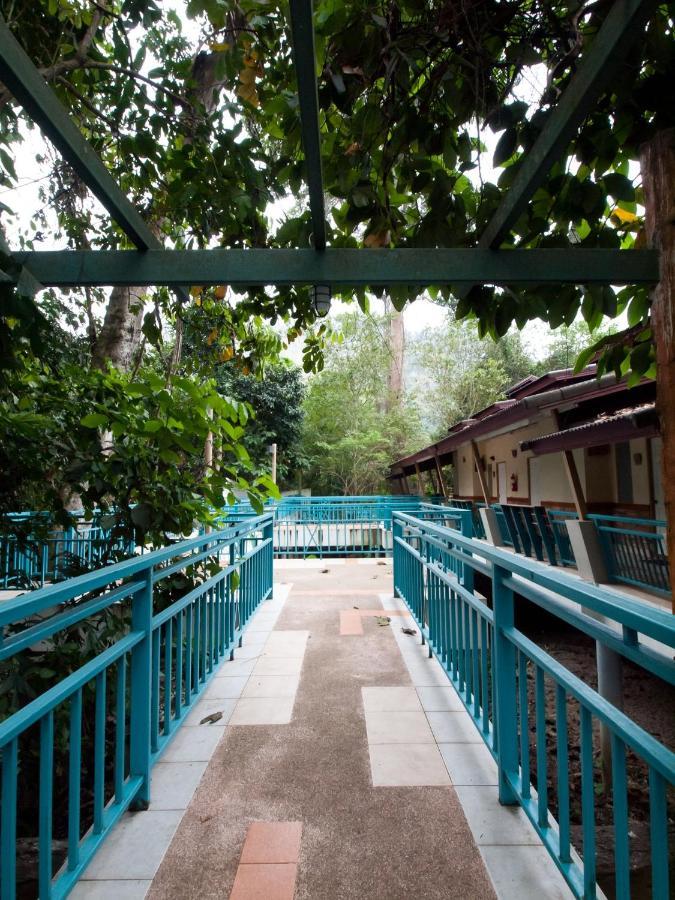 ホテル The Jungle House Khaoyai ムーシ エクステリア 写真