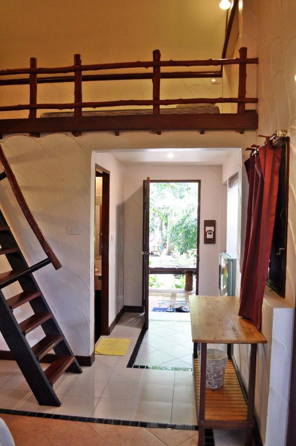 ホテル The Jungle House Khaoyai ムーシ エクステリア 写真