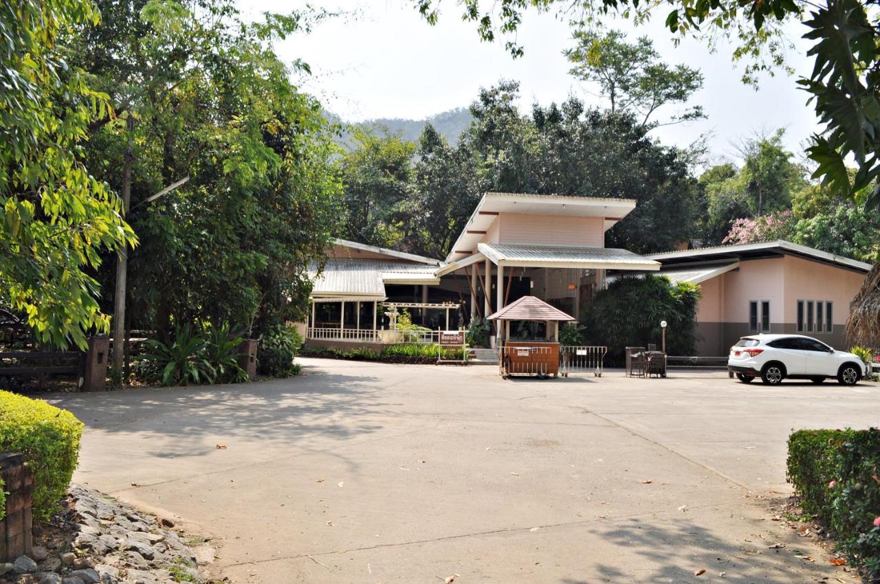 ホテル The Jungle House Khaoyai ムーシ エクステリア 写真